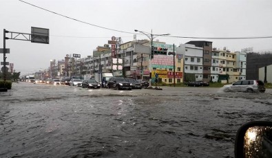 暴雨狂襲全台、20縣市豪大雨特報！